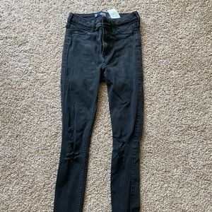 Hollister black ripped high rise jean leggings 00 w23
